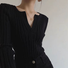 Load image into Gallery viewer, Black Slim Fit Slimming V-Neckline Long Sleeve T-shirt Knitwear