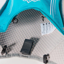 Load image into Gallery viewer, AONIJIE  Lightweight Running Backpack Outdoor Sports Trail Racing Marathon Hiking Fitness Bag Hydration Vest Pack