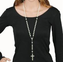 Load image into Gallery viewer, Classic Fashion Luminous Religious Style Christian Rosary Jewelry Luminous Rosary Cross Necklace